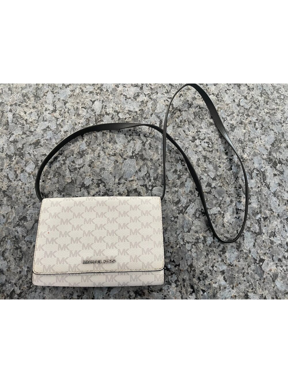 Michael Kors Jet Set Crossbody